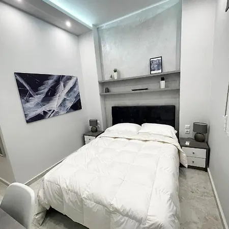 C.3 Anemone Lux_apartment アパート テッサロニキ